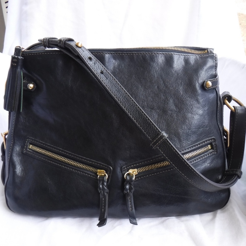 Dooney and Bourke black hobo shoulder bag